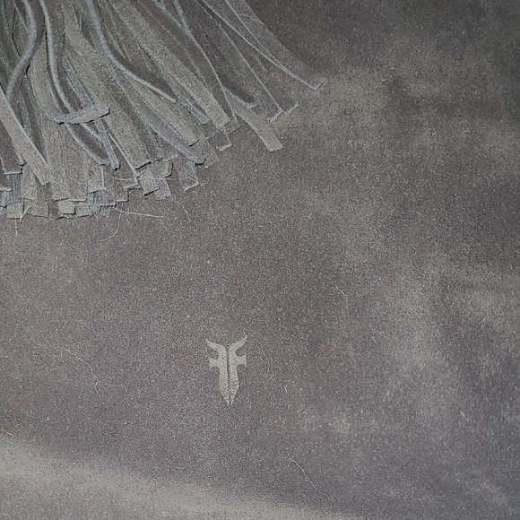 Frye Black Leather Women's Bag HOBO With Magnetic Close And Tassles - Picture 4 of 10